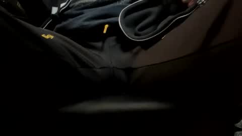 Snapshot of cumbustincock chatting on 11.16.25 cumbustincock online show from 11.16.25