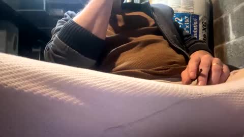 Snapshot of cumfacialxxx chatting on 12.01.24 cumfacialxxx online show from 12.01.24