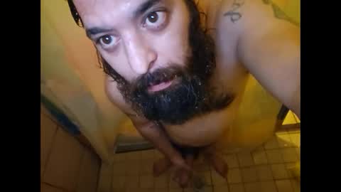 Snapshot of cummachine2022 chatting on 01.17.25 cummachine2022 online show from 01.17.25