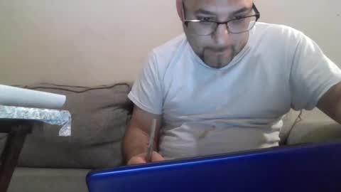 Snapshot of cummachine2022 chatting on 03.05.25 cummachine2022 online show from 03.05.25