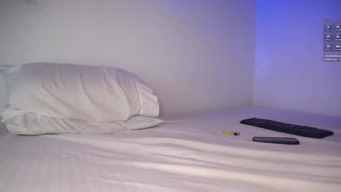 Snapshot of cummerlatino chatting on 02.06.25 cummerlatino online show from 02.06.25