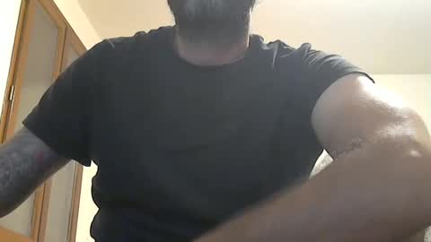 Snapshot of cummincock04 chatting on 12.23.24 cummincock04 online show from 12.23.24