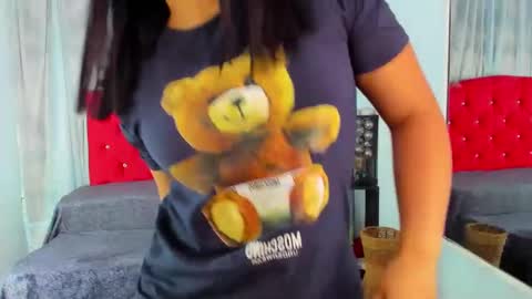 cumming tiffani online show from 02.12.25