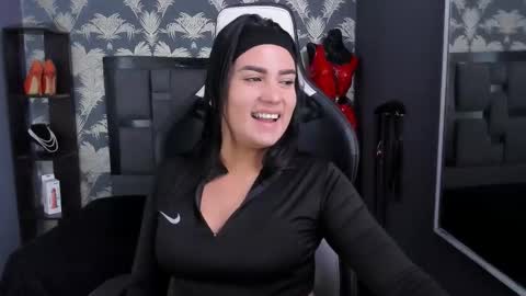 cumming tiffani online show from 09.26.25