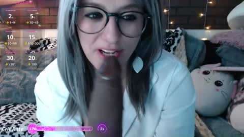 Snapshot of cumqueen101 chatting on 07.01.26 Kasey online show from 07.01.26