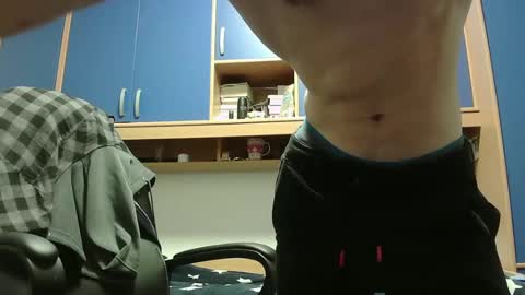 Snapshot of cumreacher701430 chatting on 01.03.25 Reacher online show from 01.03.25
