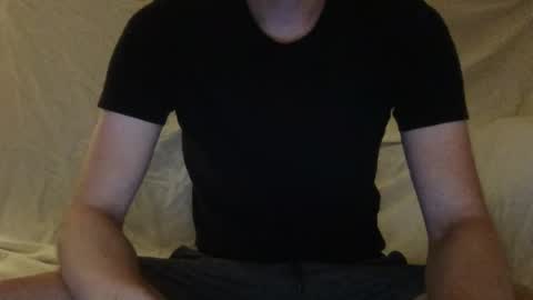 Snapshot of cumsandgoes2 chatting on 08.07.26 cumsandgoes2 online show from 08.07.26