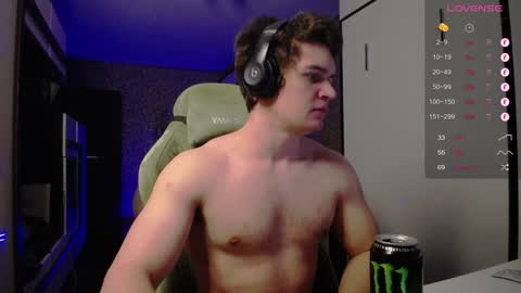 Snapshot of cumzan_ chatting on 02.08.25 Tarzan online show from 02.08.25