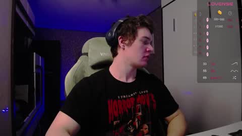 Snapshot of cumzan_ chatting on 02.17.25 Tarzan online show from 02.17.25