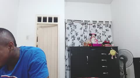 dominic and julieta... independent models online show from 01.31.25