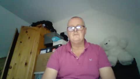 Snapshot of curiousax77 chatting on 11.14.25 curiousax77 online show from 11.14.25