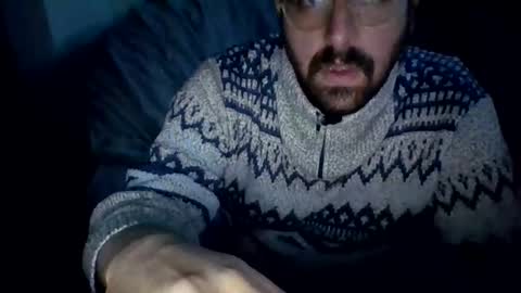 Snapshot of curiouser_guy chatting on 05.21.26 curiouser_guy online show from 05.21.26