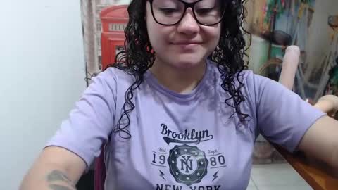 Vannesa online show from 10.16.25