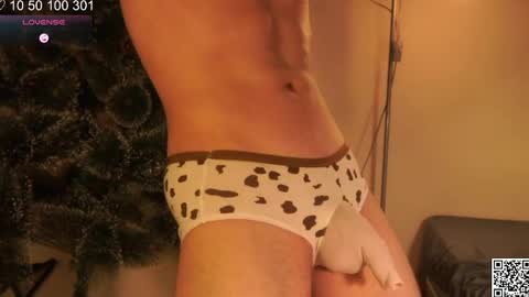 Mike  pvt is open online show from 01.15.25