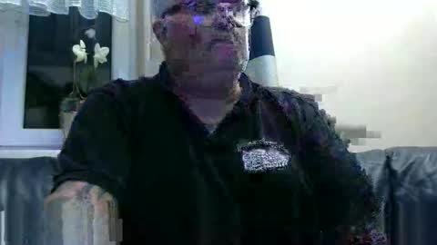 Snapshot of curtus14 chatting on 09.13.25 curtus14 online show from 09.13.25