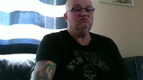 Snapshot of curtus14 chatting on 09.28.25 curtus14 online show from 09.28.25