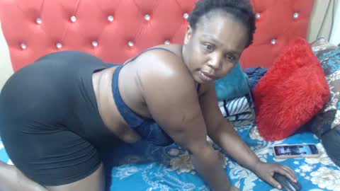 Snapshot of curveass93 chatting on 07.08.26 curveass93 online show from 07.08.26