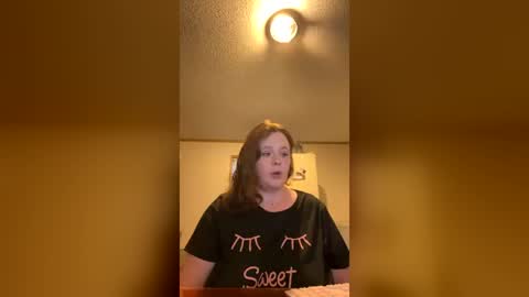 Snapshot of curvyplayday chatting on 06.27.26 dahlia -kim online show from 06.27.26