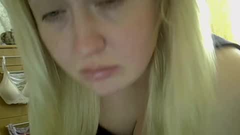 Snapshot of curvywild_lady30 chatting on 04.28.26 Curvy online show from 04.28.26