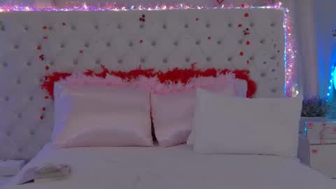 Snapshot of cute_b_alice chatting on 02.12.26 Alissa online show from 02.12.26