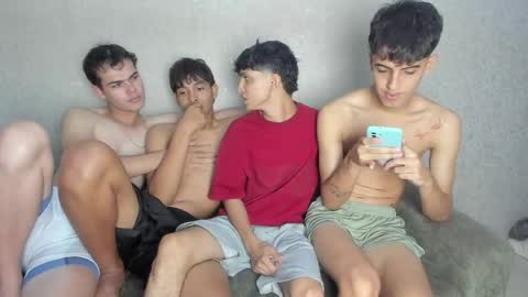 Snapshot of cute_boys18 chatting on 05.07.26 ARTURO-18 MATIAS-18 NIKOLAY-19 HADES-18 GABO-19 online show from 05.07.26