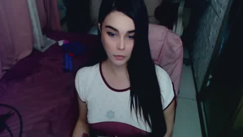 Snapshot of cute_candace chatting on 01.09.25 indianadollbaby online show from 01.09.25