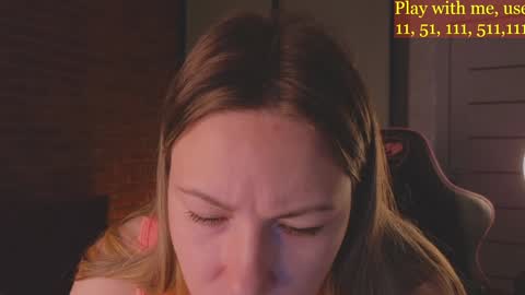 Everyday stream in the same time online show from 12.22.24