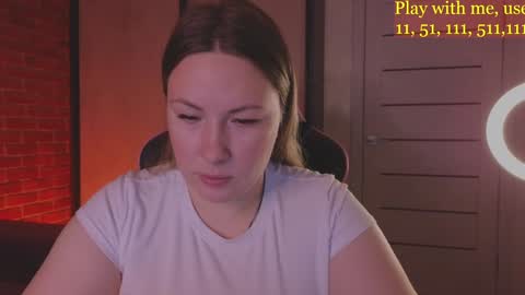 Everyday stream in the same time online show from 01.08.25