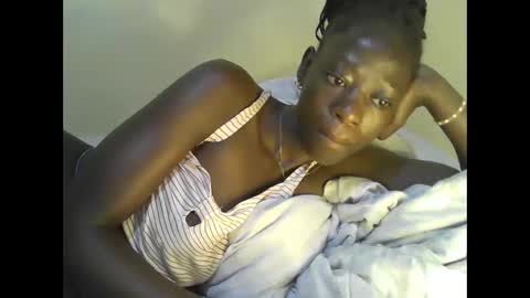 cute_doria online show from 02.17.25