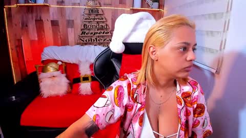    Independent Model online show from 12.09.24