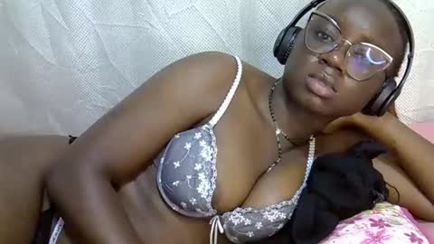 Snapshot of cute_gee chatting on 04.21.26 daddysdoll online show from 04.21.26
