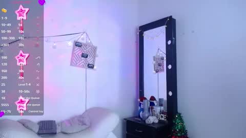 Cute horny1 online show from 11.24.25