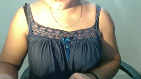 Snapshot of cute_kavya chatting on 09.15.25 cute_kavya online show from 09.15.25