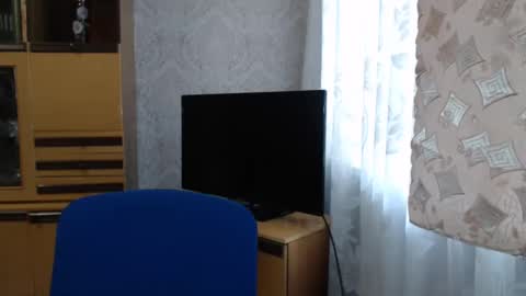 cute_lion_ online show from 02.09.25