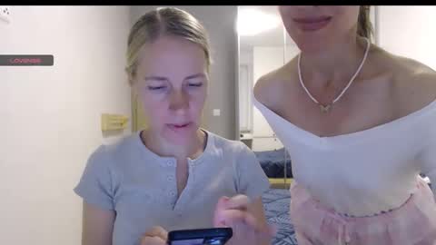 cute_lion_ online show from 10.03.25