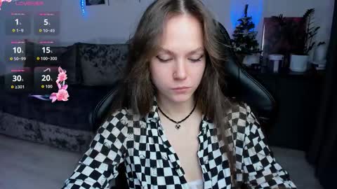 Snapshot of cute_little_ass chatting on 12.23.25 Emily online show from 12.23.25