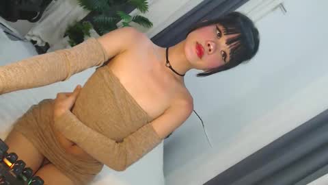 Snapshot of cute_maloi chatting on 04.05.26 Jane online show from 04.05.26