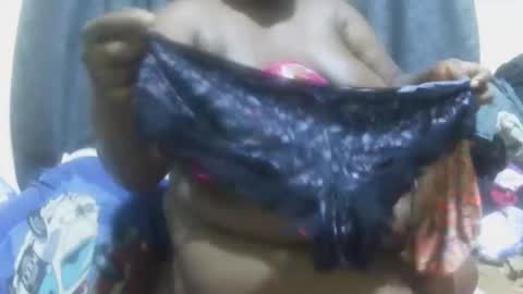 Snapshot of cute_maya1 chatting on 03.01.26 Sweetebony online show from 03.01.26