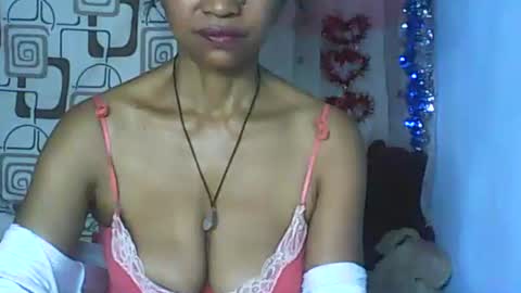Snapshot of cute_moll chatting on 02.02.26 murielle online show from 02.02.26