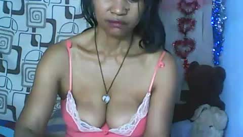 Snapshot of cute_moll chatting on 02.18.26 murielle online show from 02.18.26