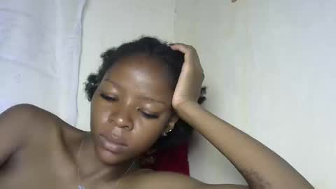 Snapshot of cute_sexy3 chatting on 02.28.25 SHARON online show from 02.28.25