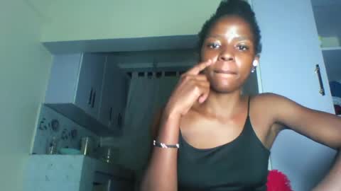 Snapshot of cute_sexy3 chatting on 06.30.26 SHARON online show from 06.30.26