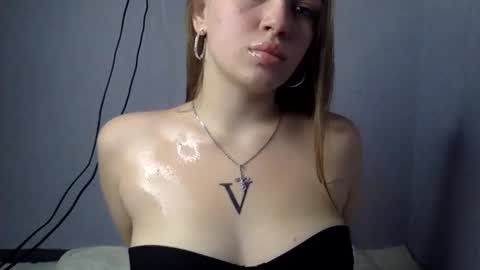 Snapshot of cute_shy06 chatting on 11.26.25 cute_shy06 online show from 11.26.25