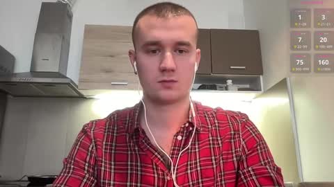 Snapshot of cute_skywalker chatting on 01.18.25 cute_skywalker online show from 01.18.25