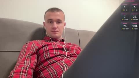Snapshot of cute_skywalker chatting on 01.18.25 cute_skywalker online show from 01.18.25