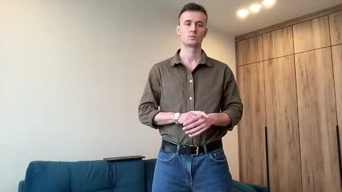 Snapshot of cute_skywalker chatting on 04.19.26 cute_skywalker online show from 04.19.26