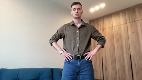 Snapshot of cute_skywalker chatting on 04.26.26 cute_skywalker online show from 04.26.26