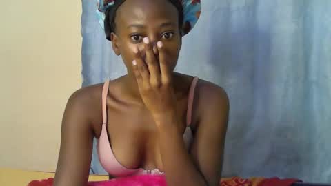 Snapshot of cute_sonny chatting on 09.13.25 cute_sonny online show from 09.13.25