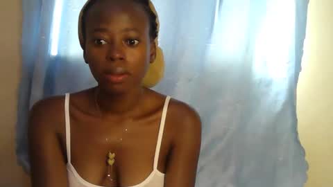 Snapshot of cute_sonny chatting on 10.06.25 cute_sonny online show from 10.06.25