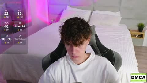 Thomas -  online show from 12.01.24